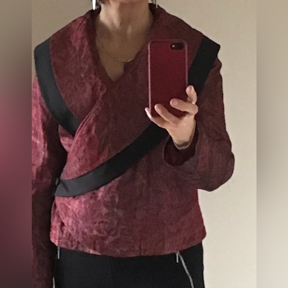 Samuel Dong shimmering red blazer - Picture 5 of 12